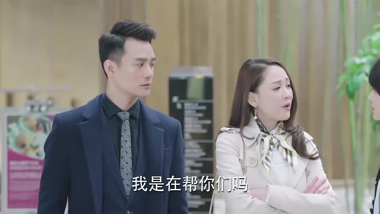 化身东方不败,扎死混蛋陈亦度 为您推荐: 两个女人一台戏,厉薇薇