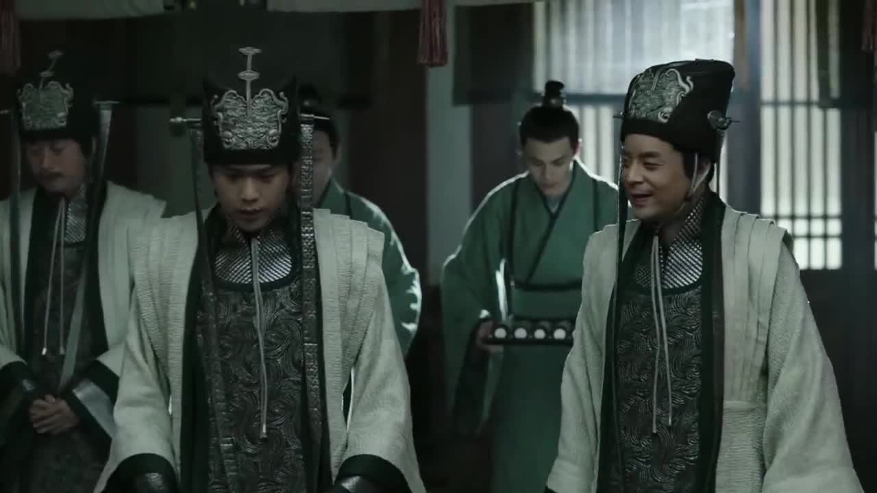 庆余年:辛大人与北齐使臣谈判,直接就在谈判桌上开喷,太狠了