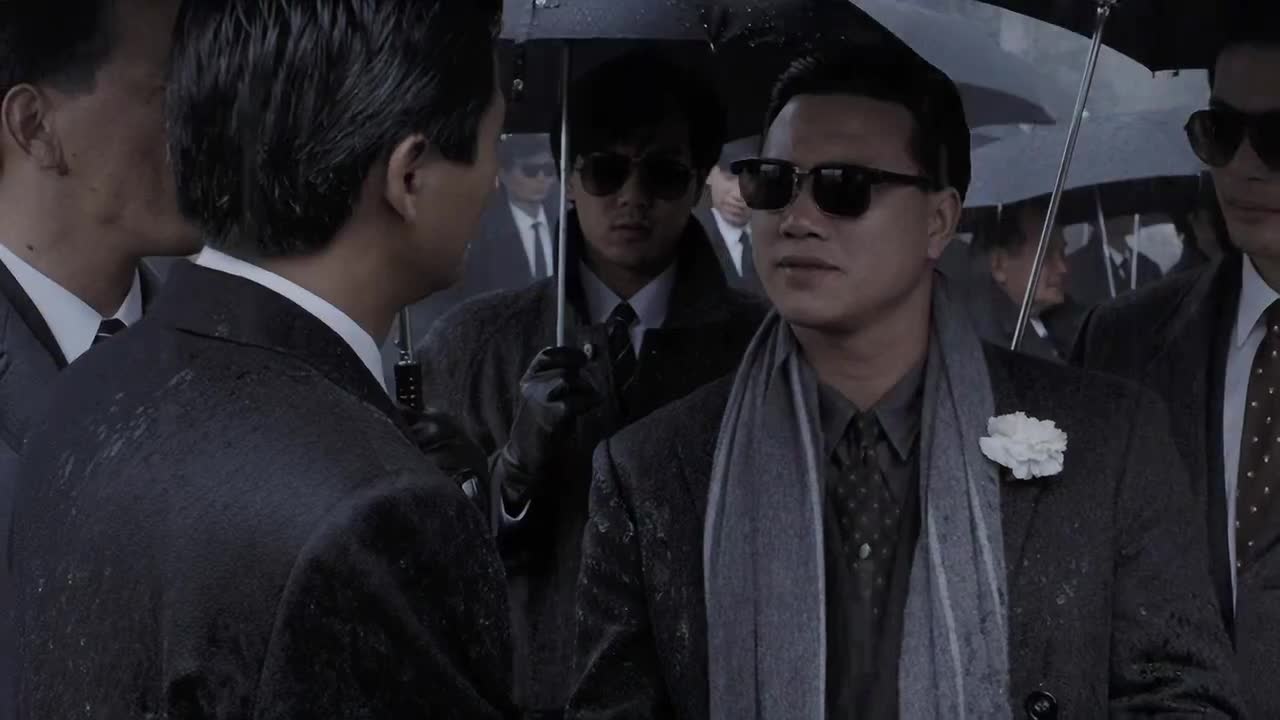 英雄好汉昔日小弟混成大哥万梓良这气场周润发都比不过他