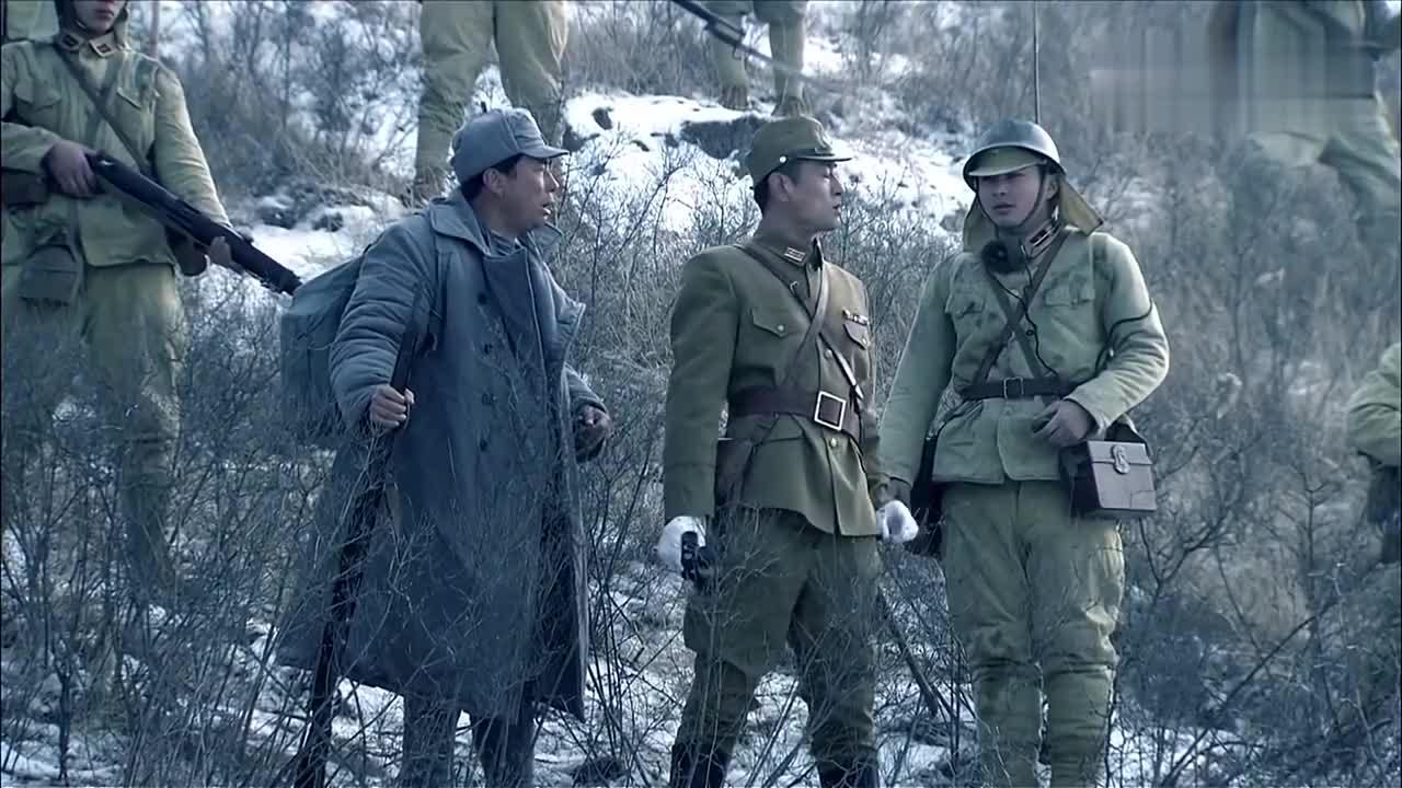 尖刀出鞘八路狙击手找到制高点专打鬼子指挥官和机枪手精彩