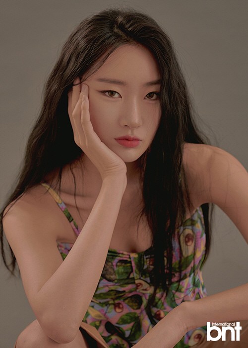 韩国女歌手dalsooobin最新杂志写真曝光