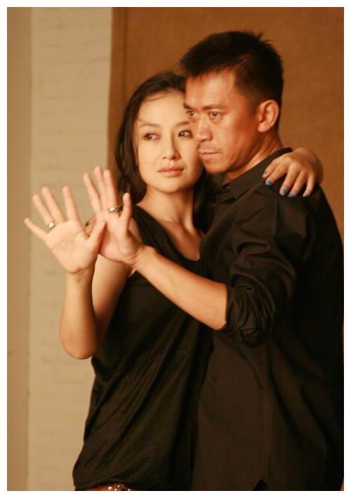 王学兵的3任妻子个个都是大美女最后一个年龄相差15岁