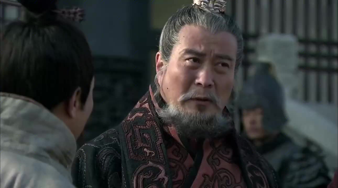 三国演义:袁绍的令改来改去,如今听了刘备一番话,又要改命令了