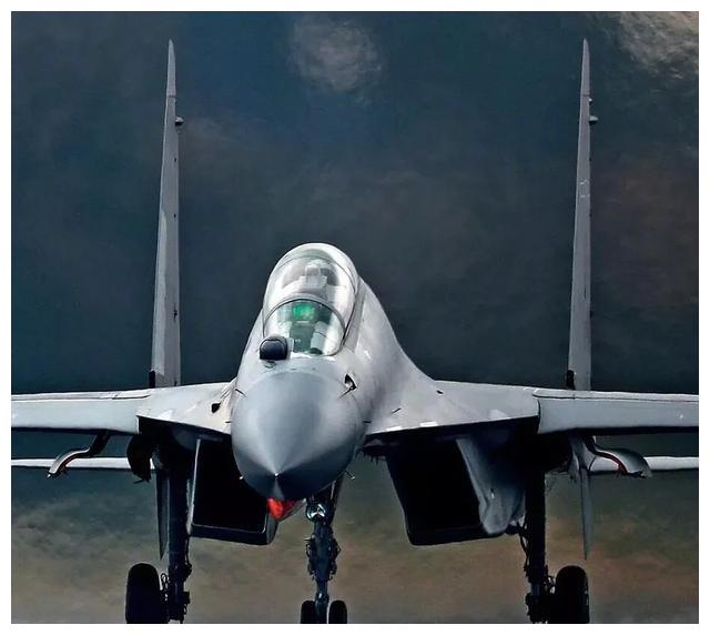 歼16涂装最好看?别急,空军战机将全部采用低可视涂装!