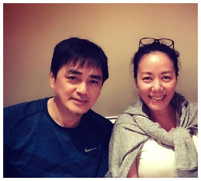 汤镇宗63岁,妻子57岁,女儿汤洛雯33岁,马国明46岁.