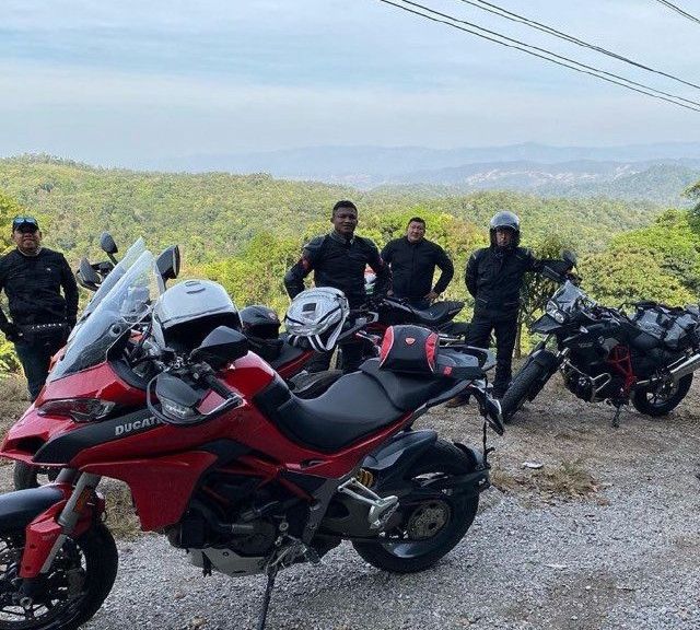 播求机车队,准备出发