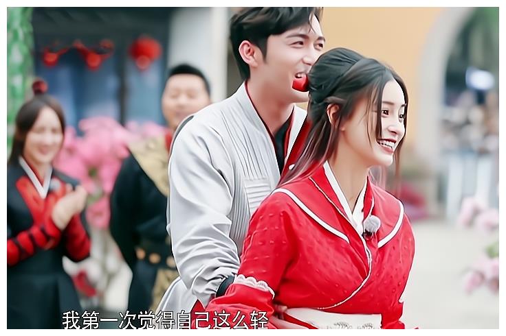 张彬彬公主抱baby转圈,双方的手让沙溢合不拢嘴,避嫌方式真高级休闲区蓝鸢梦想 - Www.slyday.coM 张彬彬公主抱baby转圈,双方的手让沙溢合不拢嘴,避嫌方式真高级休闲区蓝鸢梦想 - Www.slyday.coM