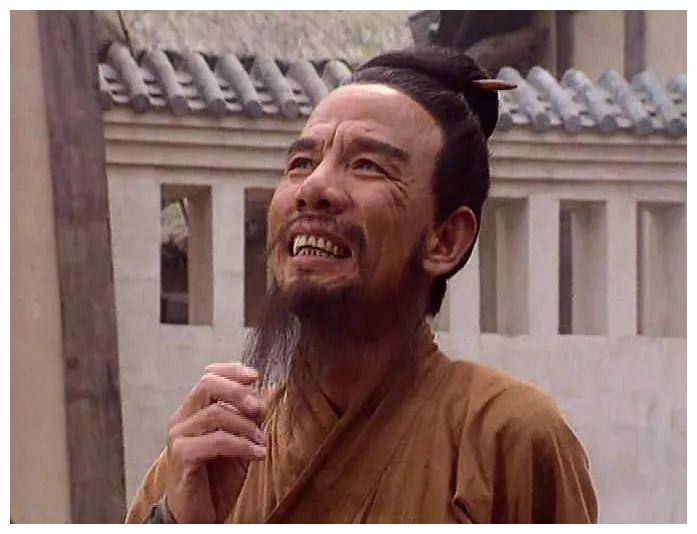 张纪中导演在拍《三国演义》时让他出演司马懿,他认为司马懿是一个