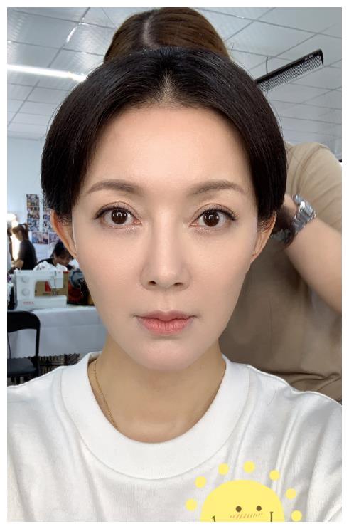 这次在《什刹海》中所呈现出来的状态也着实让人有点意外,谁让人物