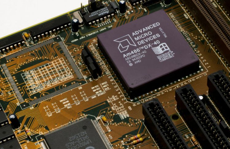 让芯片接受不同信息并转换的接口芯片