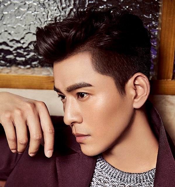 乔振宇,中国内地影视男演员,俊朗的外表,潇洒成熟帅气逼人!