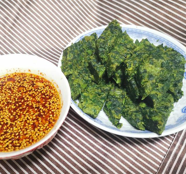 陕西菜馍片,莴笋叶不要再扔了,美味做起来吧!