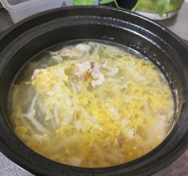 砂锅粉丝酸菜煲,酸爽开胃,美味下饭