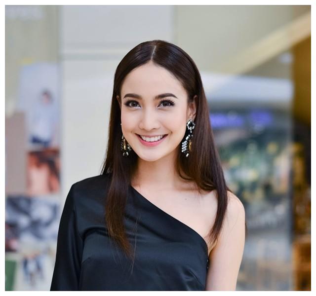 泰国美女明星娜塔玻提米露克太美了