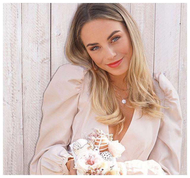 德国美女拉拉·鲁纳森:有着一半冰岛人的血统,混血美女就是美