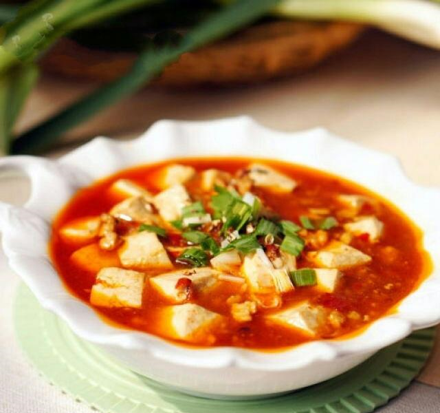 《中华小当家》里的麻婆豆腐,最重要的一步原来这么简单休闲区蓝鸢梦想 - Www.slyday.coM 《中华小当家》里的麻婆豆腐,最重要的一步原来这么简单休闲区蓝鸢梦想 - Www.slyday.coM