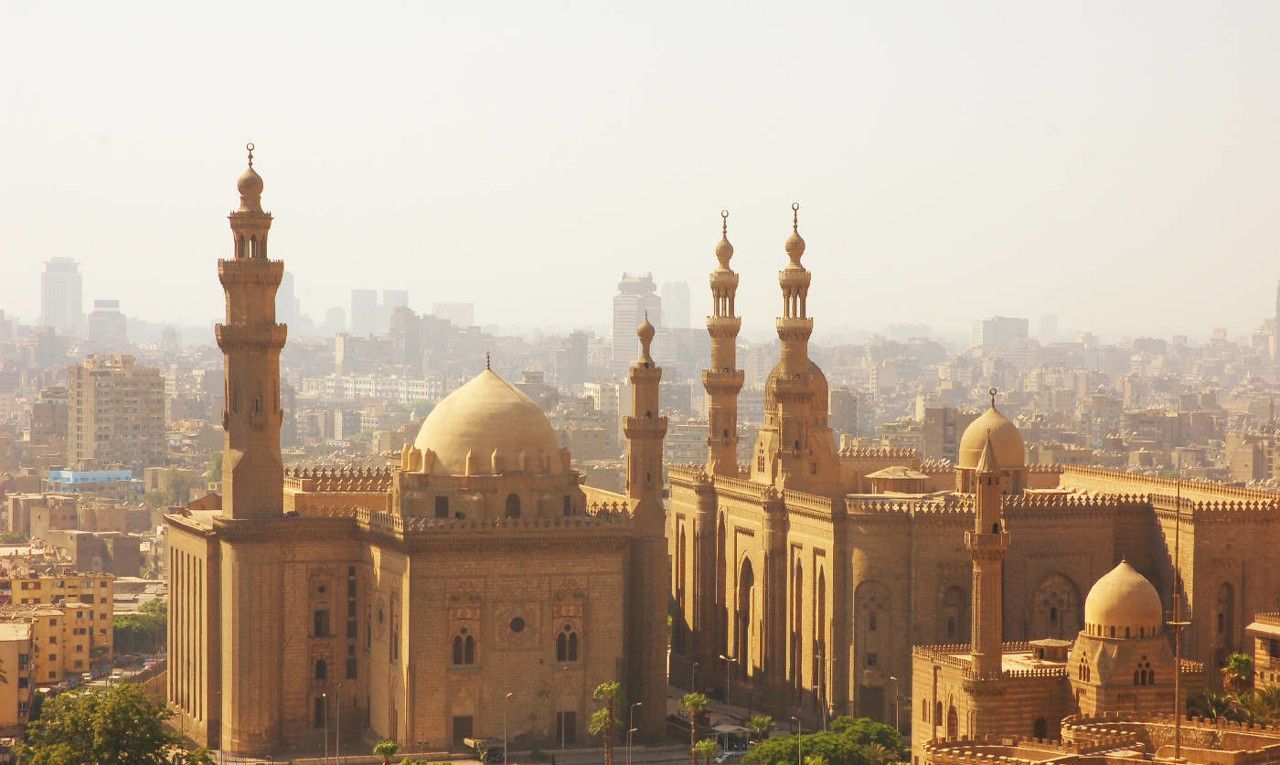 开罗是世界上最古老的城市之一,是埃及首都及最大的城市