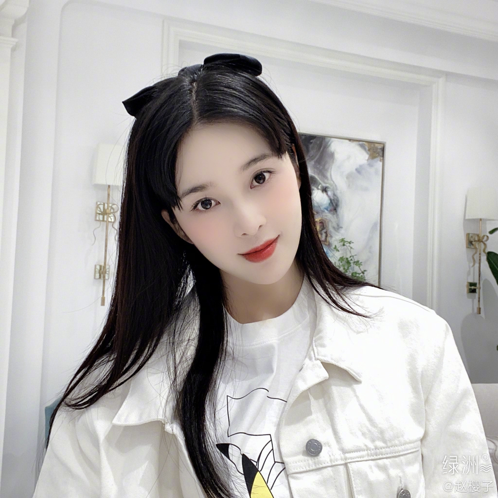 美女演员赵樱子迷人写真美照好看啊