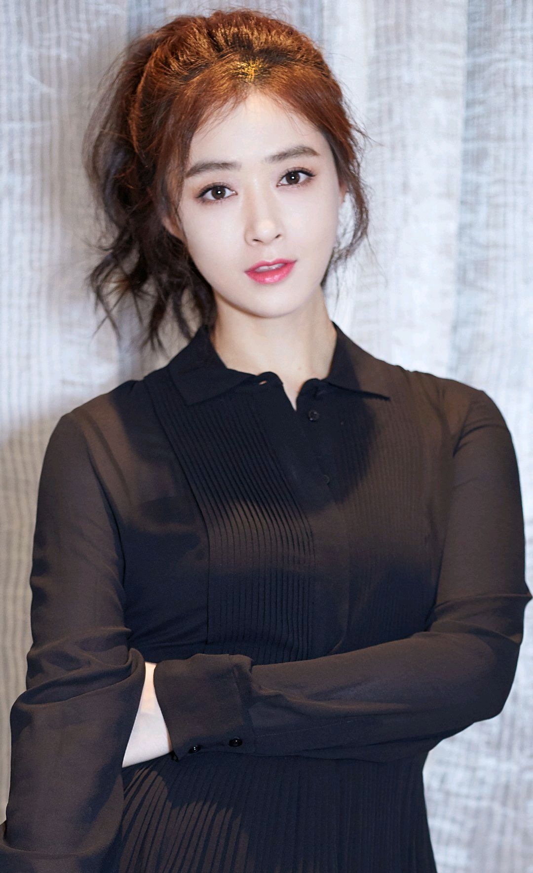 蒋欣写真美图:美丽大方,成熟知性_高清图集_新浪网