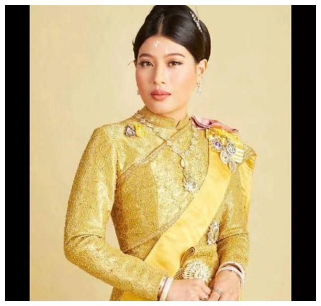 自己想要在未来的泰国王室获得一席之地就需要搞好同帕查拉公主的关系