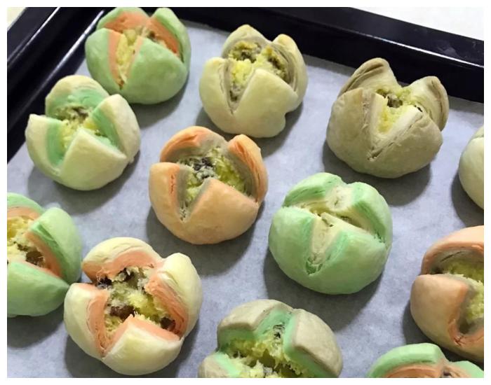 超高颜值的中式宫廷糕点荷花酥,在家就能做!单看颜值,我都爱了