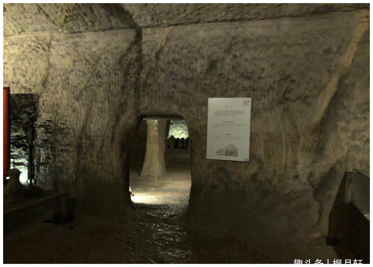 带你走进徐州龟山汉墓山体内700平米墓室从外到内路线清晰