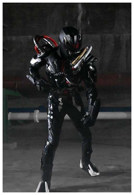 假面骑士:继逢魔时王后,二叔再次出演大反派,期待他暴揍01