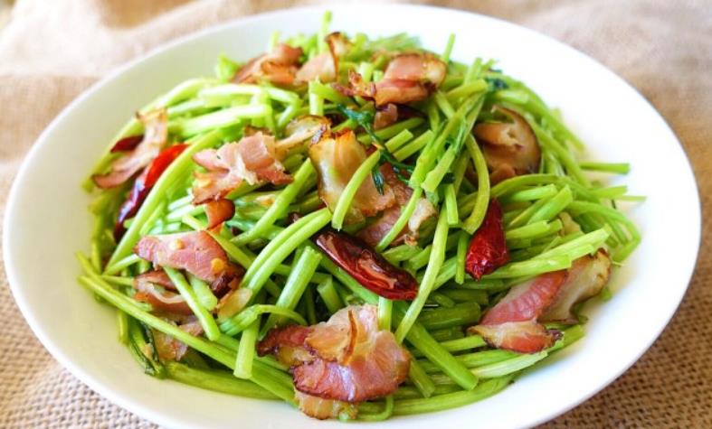 冬季,吃茼蒿吃菠菜,不如吃它,营养极高,好吃不长肉,太香了!