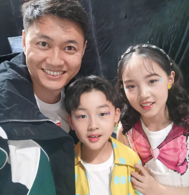 奥运冠军仲满现状:37岁身材发福,妻子是院领导,儿女双全很幸福