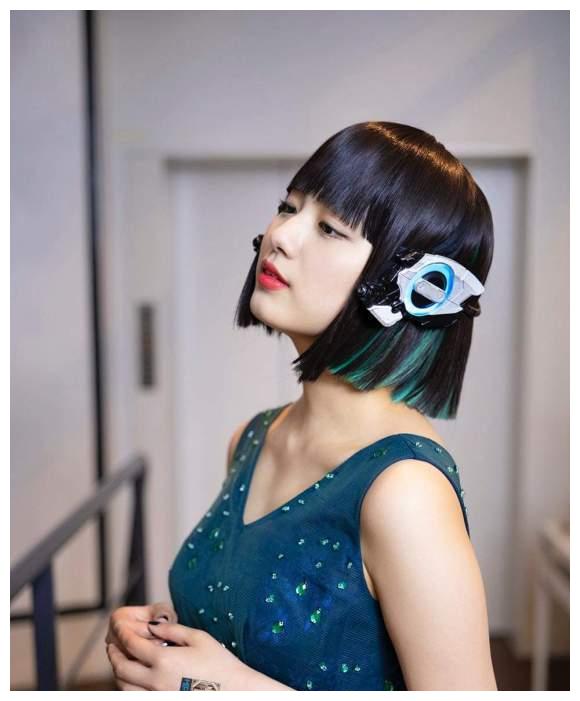 假面骑士01超全集伊兹婕斯塔驾驭多种风格两个老婆双倍快乐