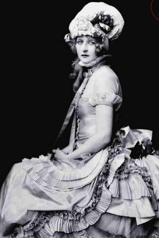 19世纪俄罗斯美女照片,你喜欢哪一款?