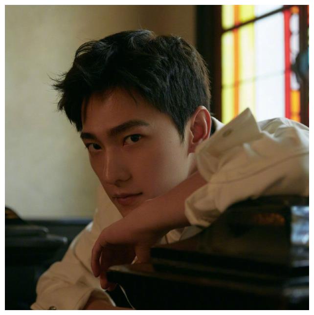 军艺校草的尽头是谐星？杨洋加盟青春环游记3，逐步“沙腾化”休闲区蓝鸢梦想 - Www.slyday.coM