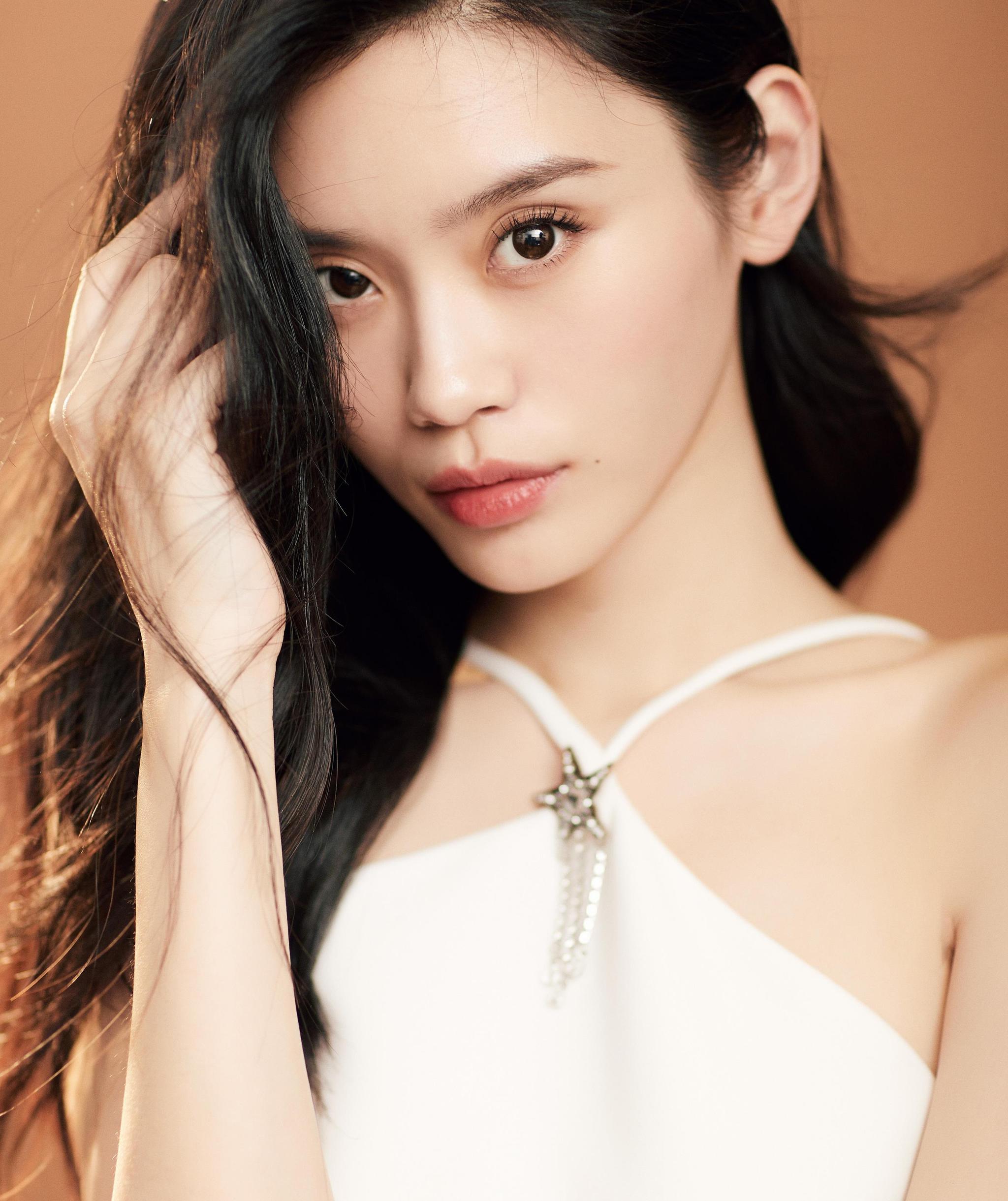 女神奚梦瑶:第6155期气质潮流美图欣赏