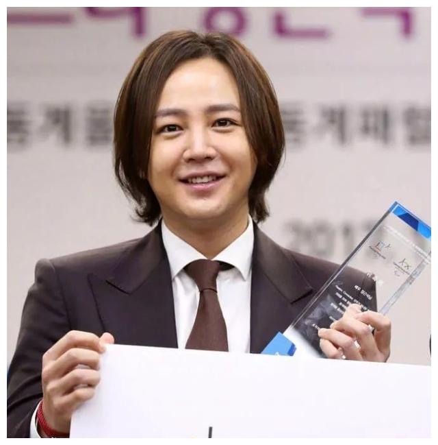 手贱搜了下张根硕的现状被吓到了