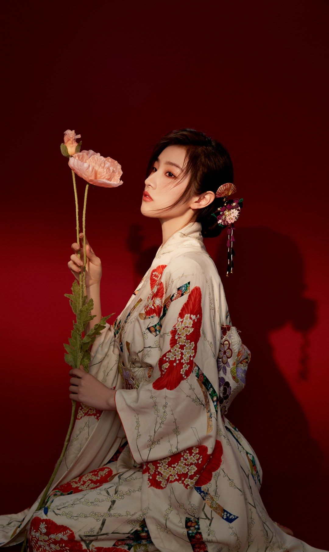 适合做手机壁纸的和服少女写真时而清新时而魅惑