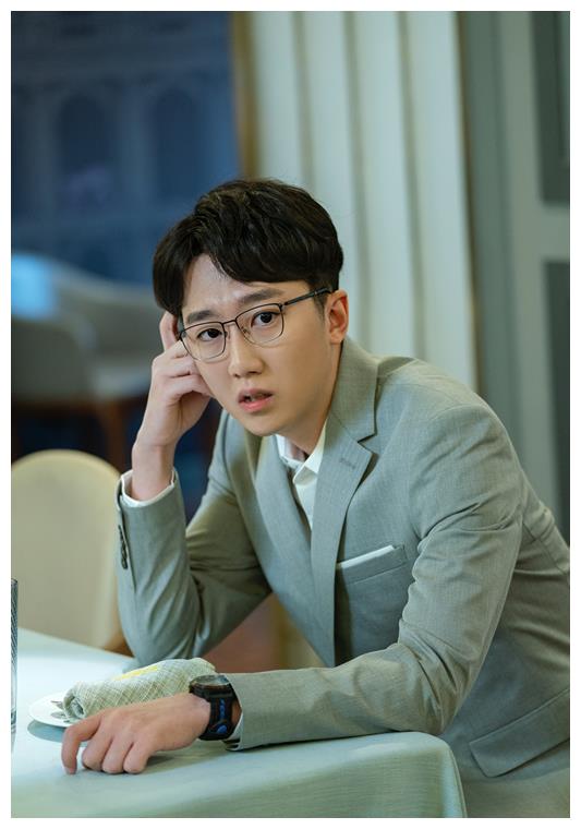 于水歌《爱的厘米》热播 与涂松岩组"鸡心"兄弟