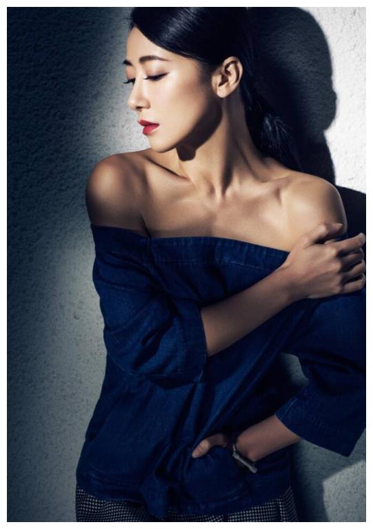 从娱乐圈宠儿变"弃儿", 如今沦为18线配角, 导演她便宜好用|陈紫涵