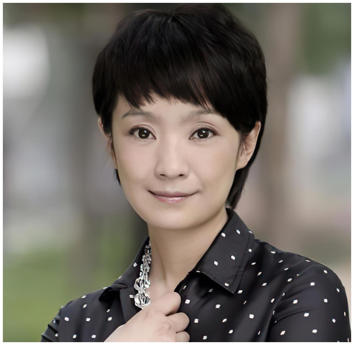 王海燕|公主|女星_新浪新闻