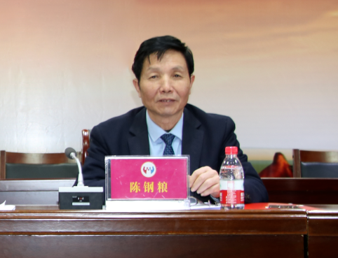 陈钢粮表示,报告高屋建瓴,思想深刻,主题鲜明,内涵丰富,通篇贯穿新