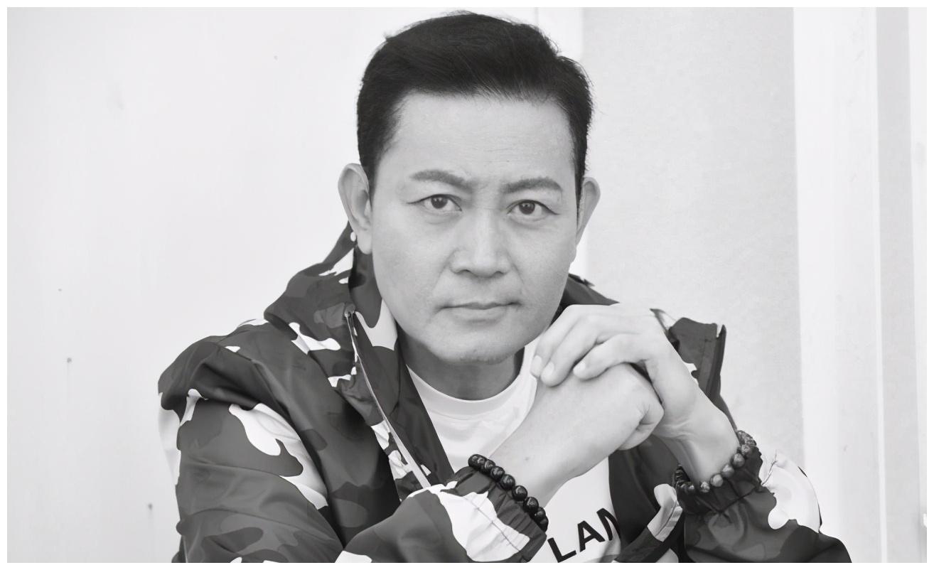 tvb老戏骨曾伟权肺癌病逝,临终前曾退出群聊避世