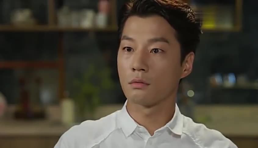 心机男欲盖弥彰,不料总裁的表情却意味深长,谎言终究是谎言!