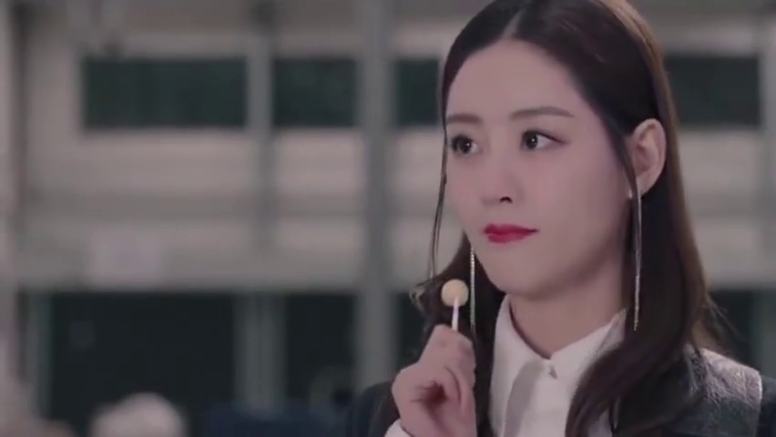 心妍终于接受陈默对他的爱,陈默的追爱之路画上圆满句号