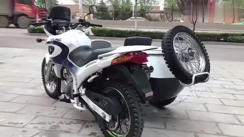 嘉陵600cc侧三轮摩托车介绍