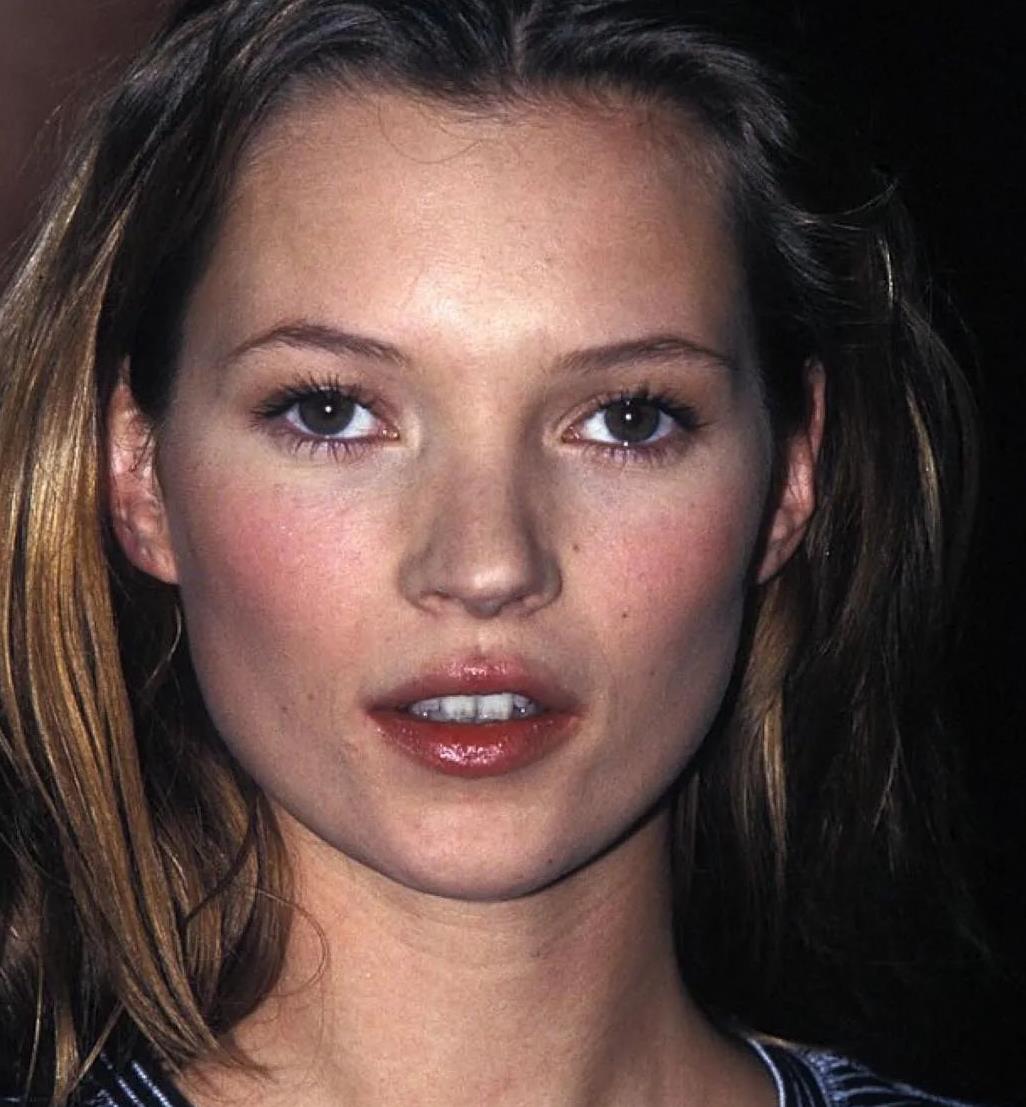 46岁宝刀未老超模katemoss硬照水准依然惊艳