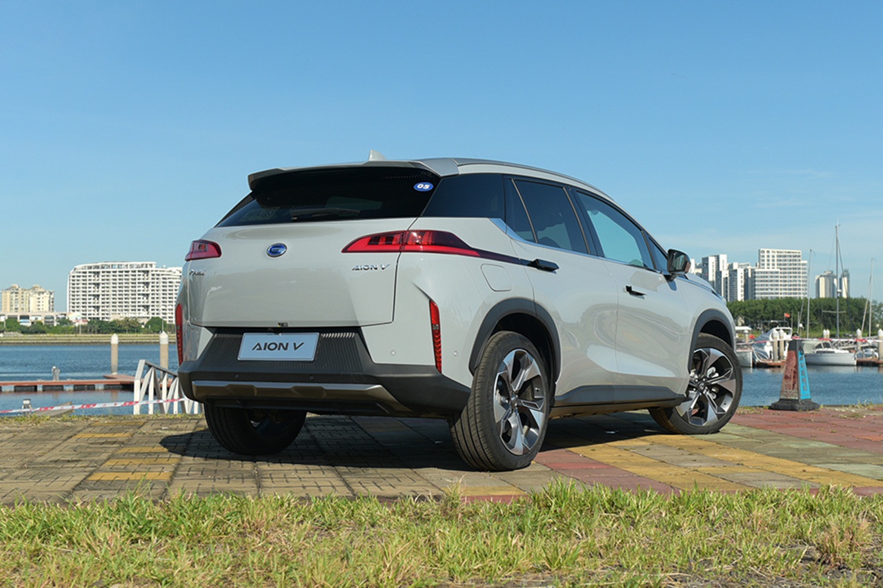 96万起/最大续航600km, 广汽新能源aion v上市