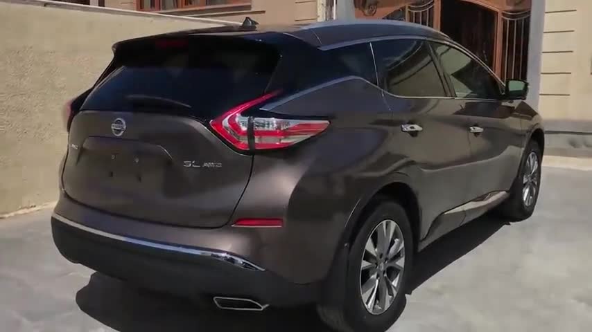 新提的2020款日产楼兰按下钥匙打开后备箱给个不喜欢的理由