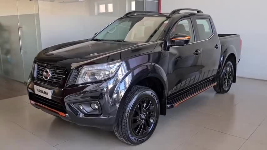 2020款日产纳瓦拉定制版,全面了解外观内饰,给个不喜欢的理由!