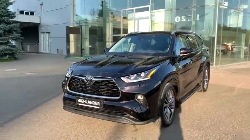 2020款丰田汉兰达5座版limited,大空间高颜值,适合家用出行