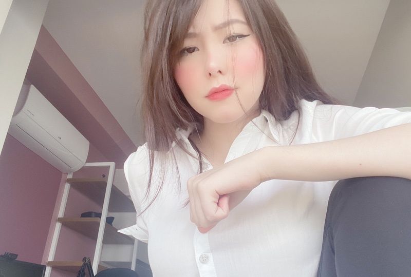 职业女辅助「mayumi」近期美照__财经头条