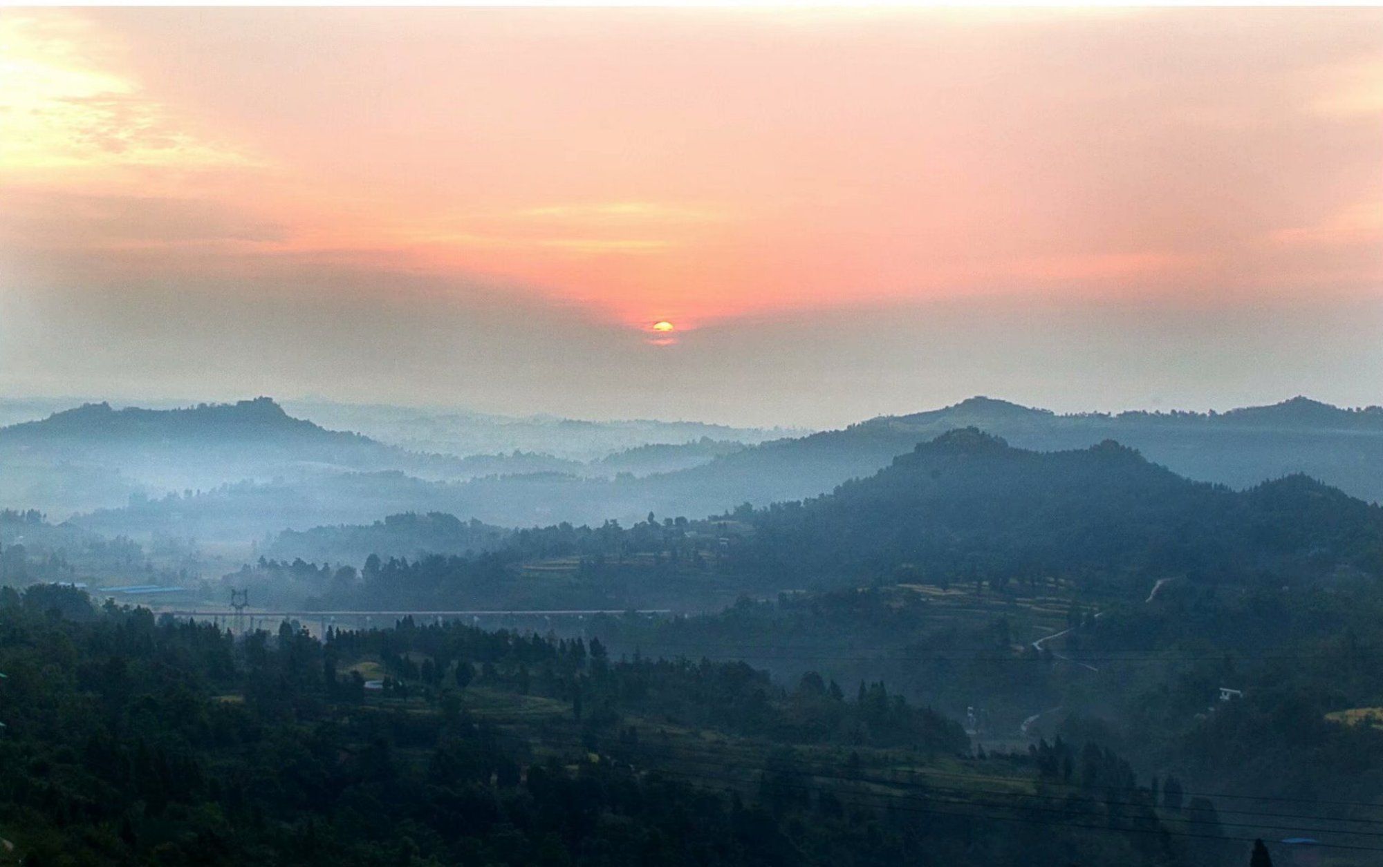 九,十月份去广安大云山旅游度假,看美丽云海